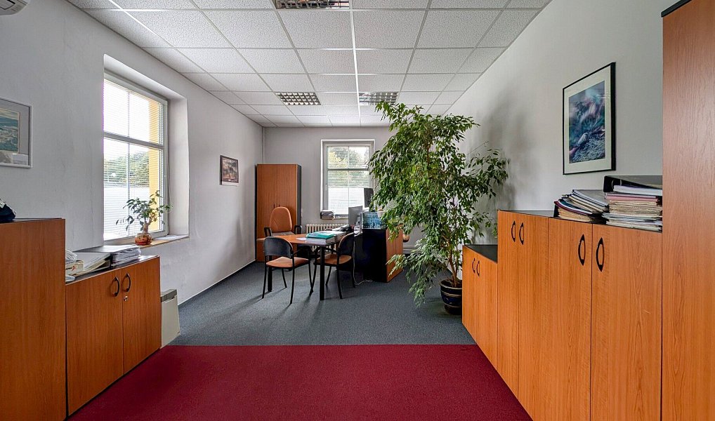 Prodej obchodních prostor 3 000 m², Jablonec nad Nisou – náhled fotky 7