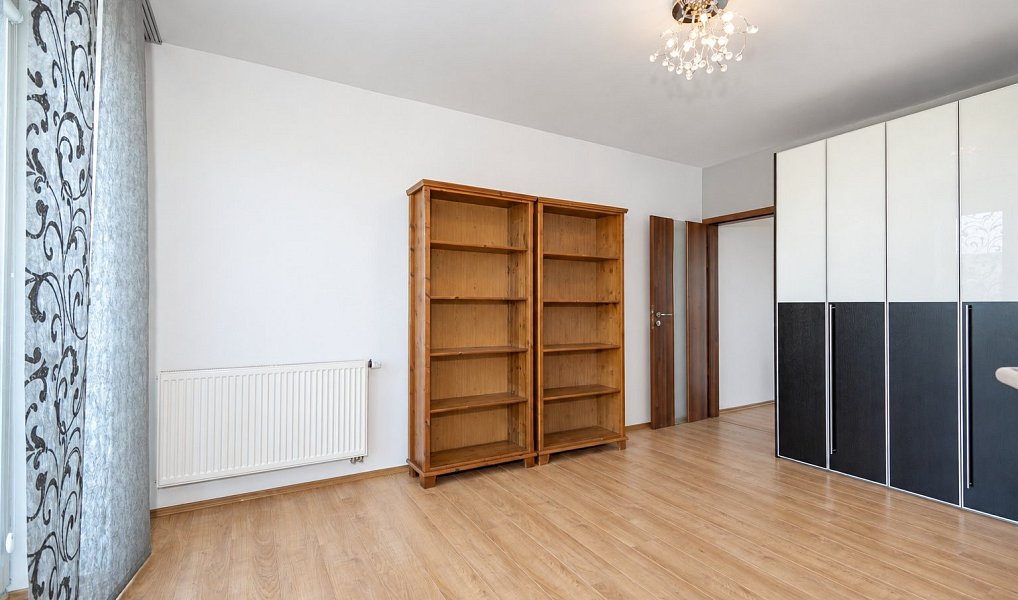 Pronájem bytu 4+kk 120 m², Husinec – náhled fotky 12