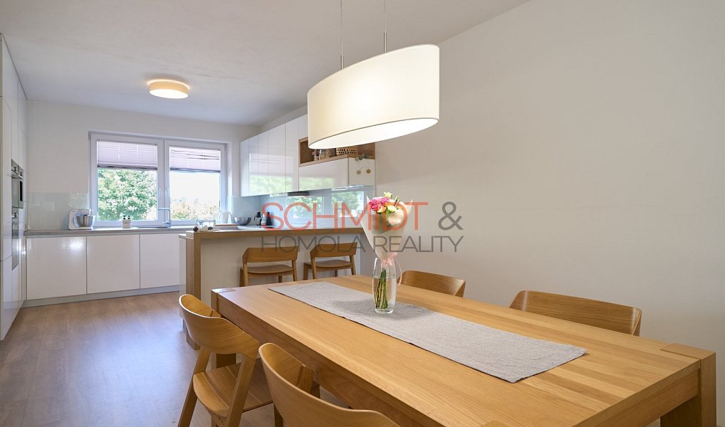 Prodej domu 201 m² s pozemkem 312 m², Hustopeče – náhled fotky 4