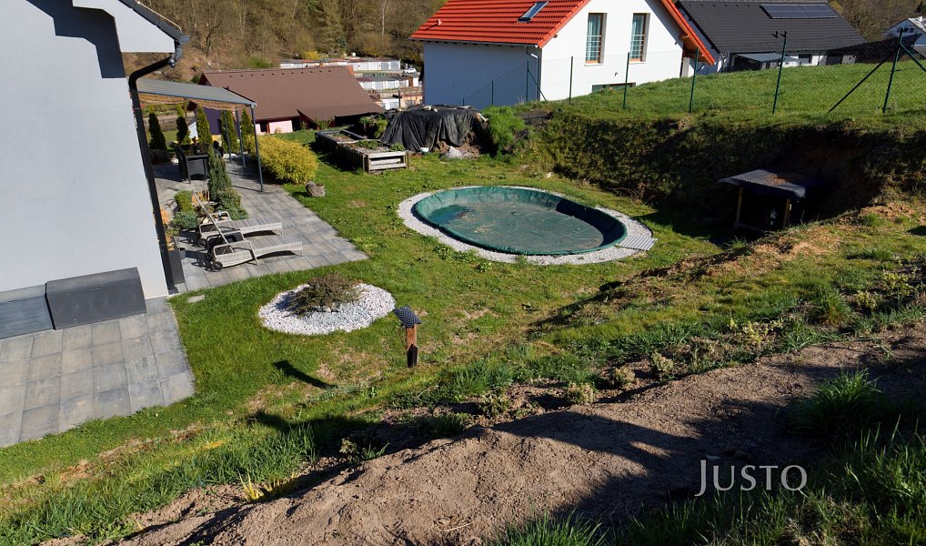 Prodej domu 148 m² s pozemkem 1 008 m², Velké Březno – náhled fotky 60