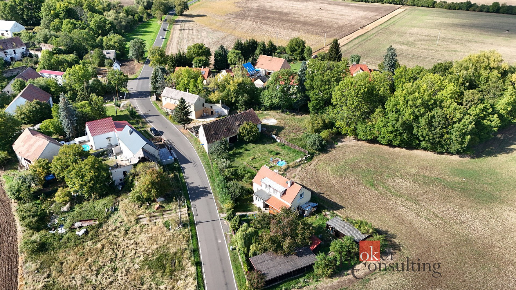 Prodej domu 135 m² s pozemkem 902 m² – fotografie 2