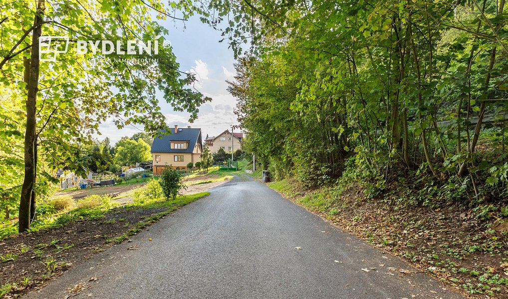 Prodej stavebního pozemku 728 m², Dubí – náhled fotky 10