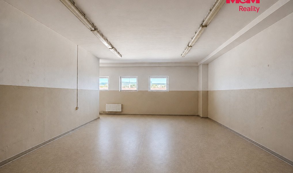 Pronájem kanceláře 3 000 m², Teplice – náhled fotky 5