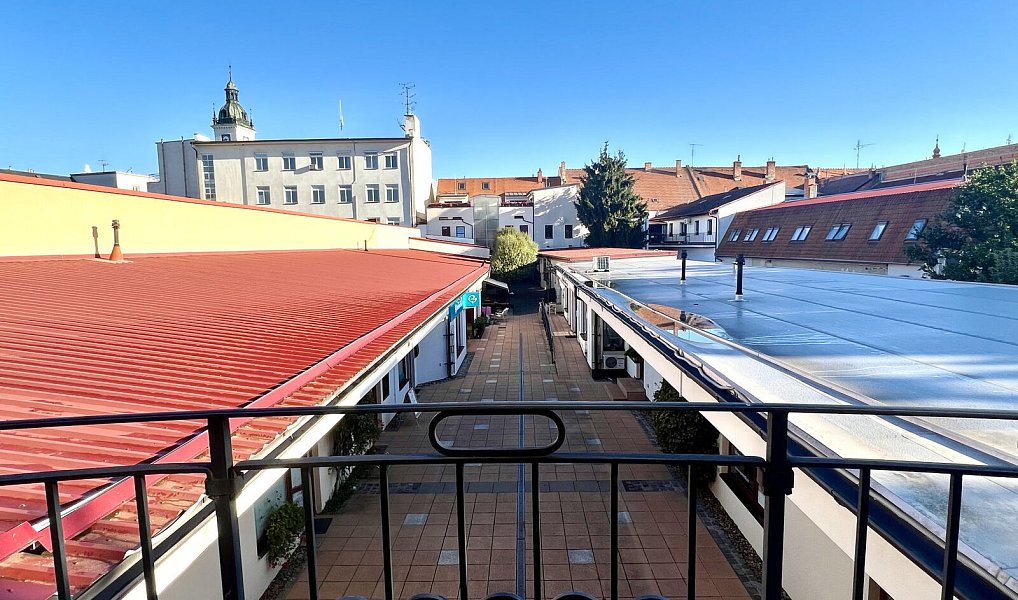 Pronájem kanceláře 22 m², Kyjov – náhled fotky 10