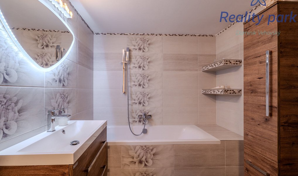 Prodej domu 110 m² s pozemkem 1 594 m², Brumovice – náhled fotky 15