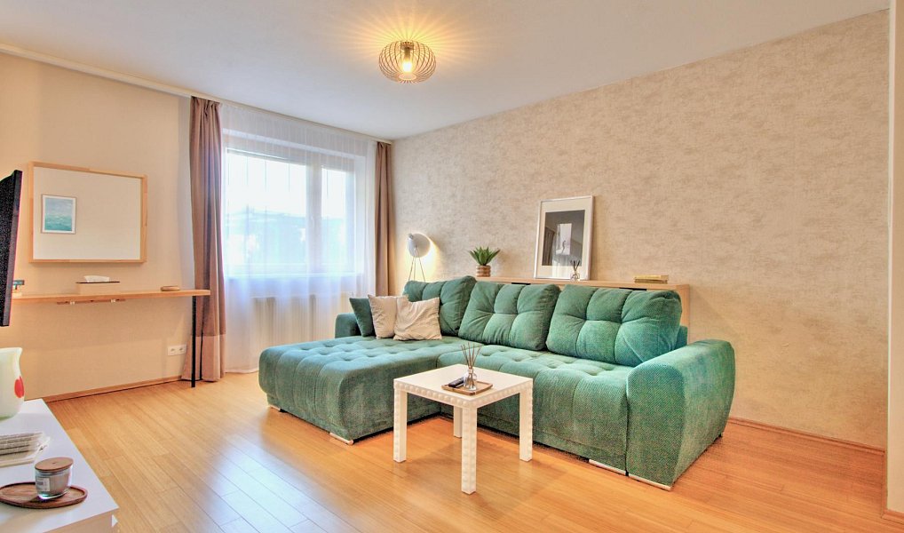 Pronájem bytu 1+kk 43 m², Dobřichovice – náhled fotky 7