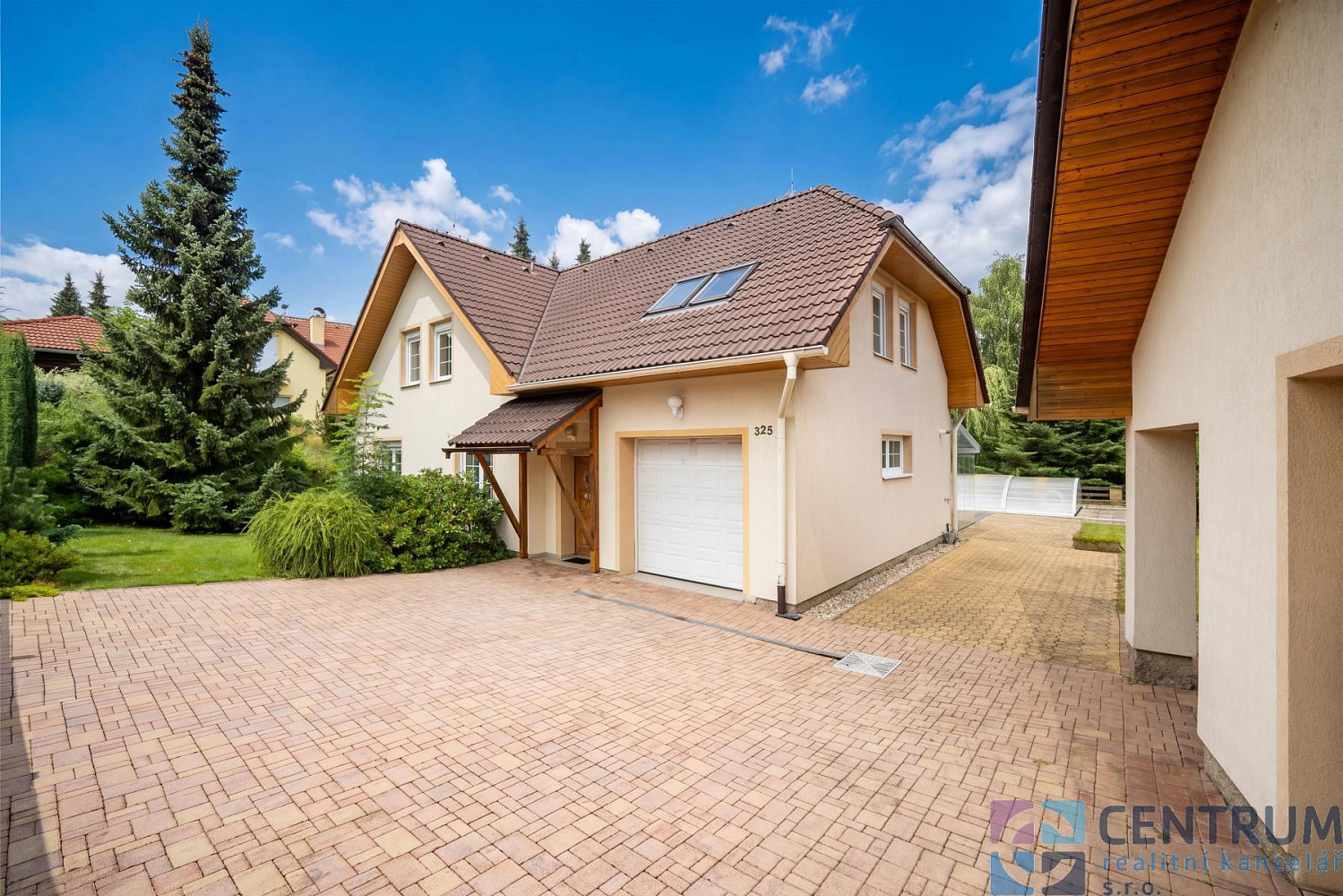 Prodej domu 190 m² s pozemkem 1 915 m², Rádlo