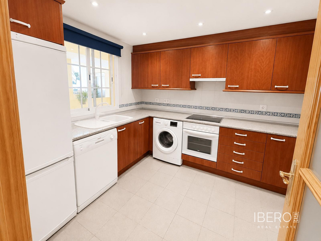 Piso 3+kk – Mijas, Riviera del Sol - Fase VIII, Urbanización Sitio de Calahonda - Vista 5