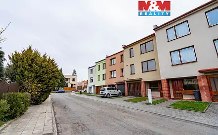 Pronájem domu 100 m² s pozemkem 151 m², Karoliny Světlé, Třebíč - Horka-Domky