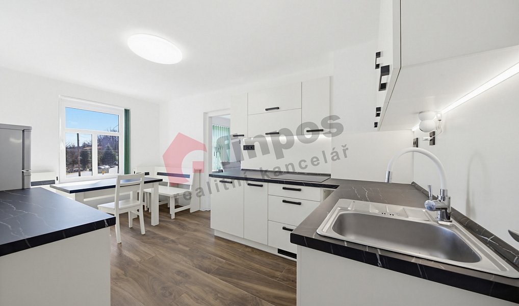 Prodej domu 197 m² s pozemkem 283 m², Stožec – náhled fotky 9