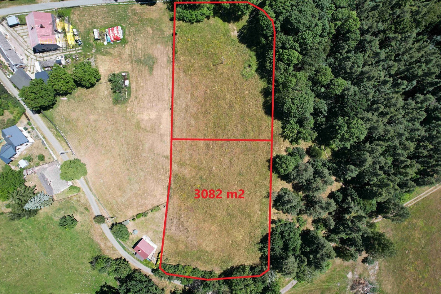 Prodej stavebního pozemku 3 082 m² – fotografie 3