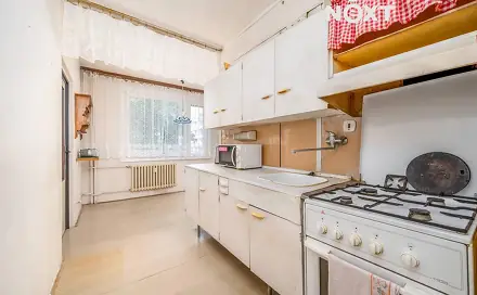Prodej bytu 3+1 65 m², Nám. V. Čtvrtka, Jičín - Valdické Předměstí