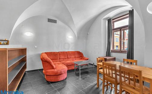 Pronájem bytu 2+kk 80 m², Braunerovo nám., Litomyšl - Litomyšl-Město, okres Svitavy