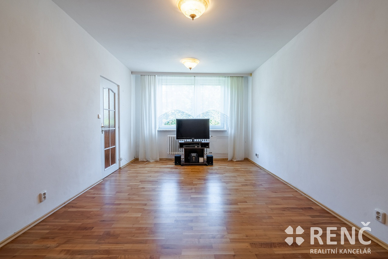 Pronájem bytu 3+1 74 m² – fotografie 4