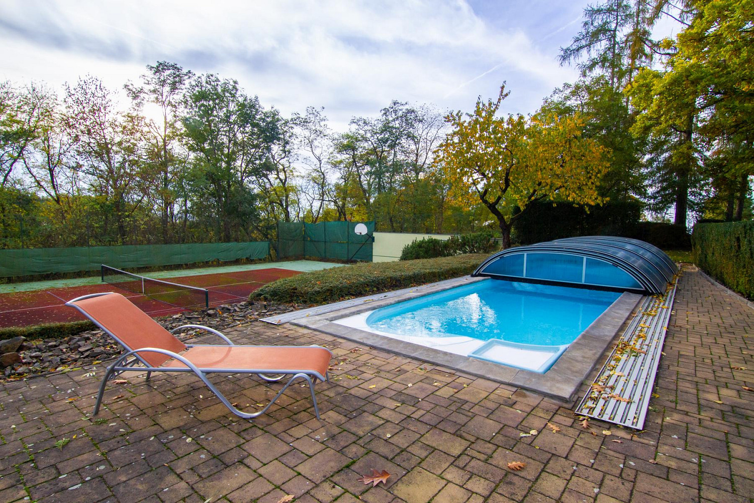 Prodej domu 807 m² s pozemkem 5 219 m² – pohled 3