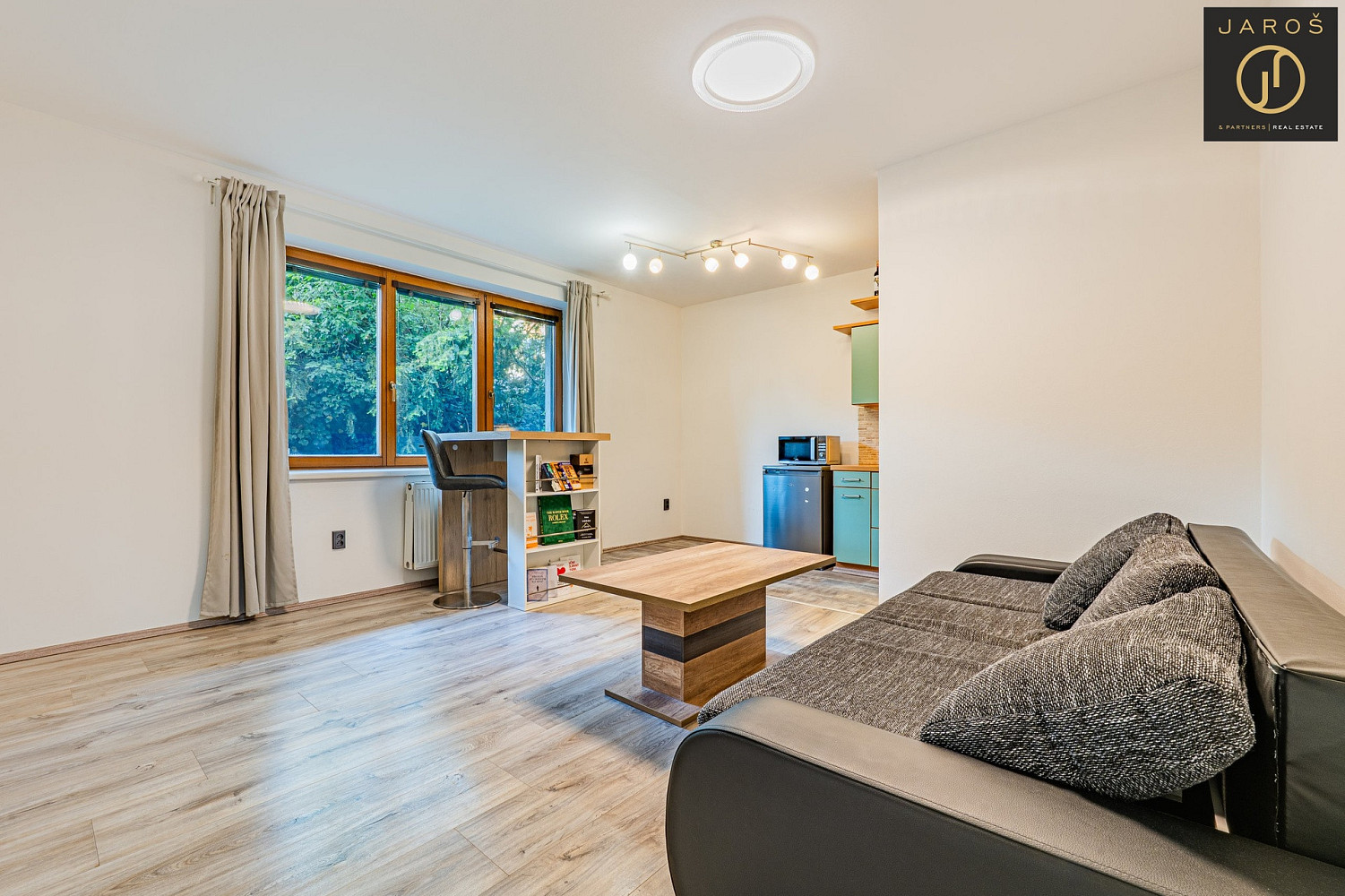 Prodej bytu 2+kk 53 m² — photo 2