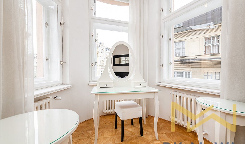 Pronájem bytu 4+kk 146 m², Praha – náhled fotky 6