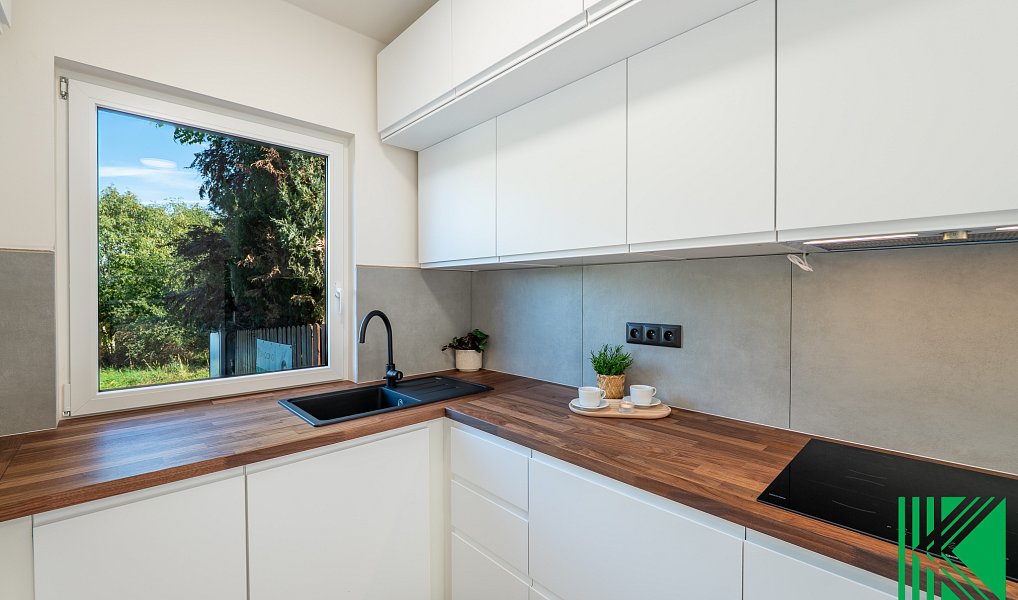 Prodej domu 102 m² s pozemkem 447 m², Zlončice – náhled fotky 14