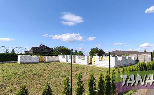 Prodej stavebního pozemku 1 173 m², Křenice, okres Praha-východ