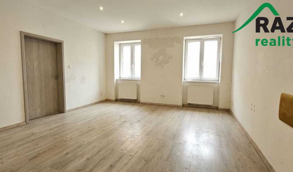 Prodej domu 263 m² s pozemkem 272 m², Plzeň – náhled fotky 12