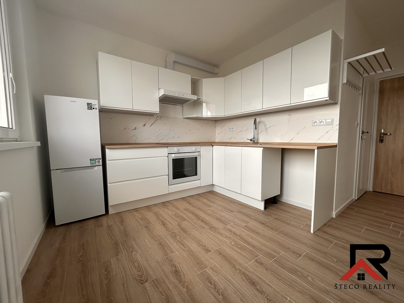 Pronájem bytu 1+1 32 m² — photo 2