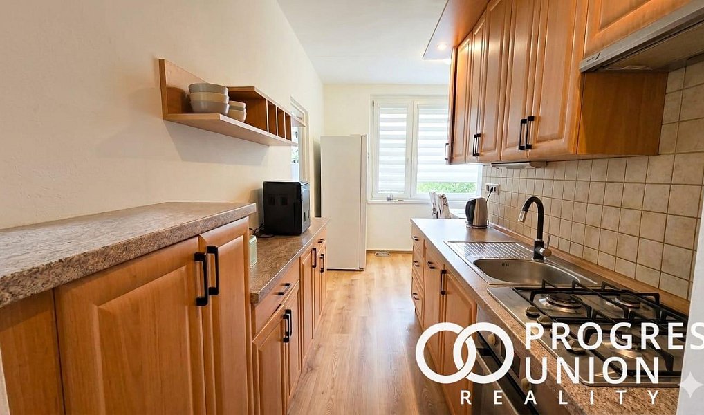 Prodej bytu 3+1 72 m², Vsetín – náhled fotky 3