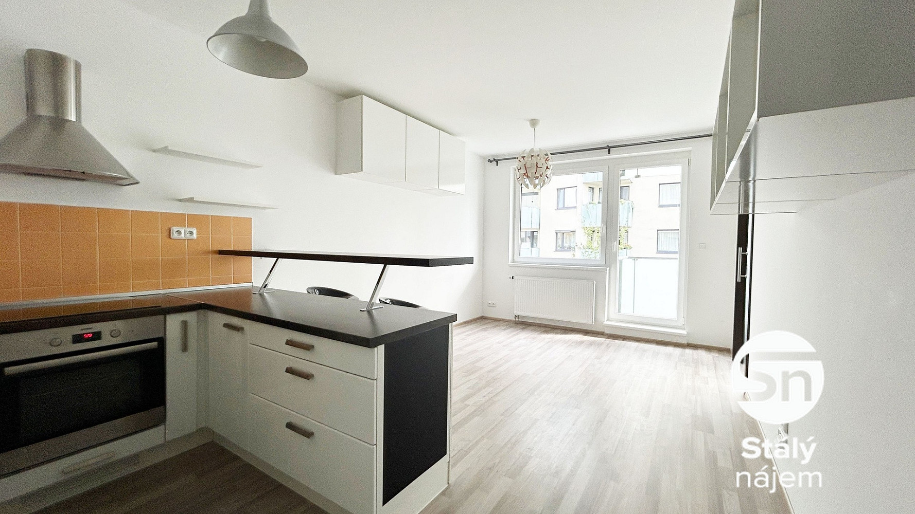 Pronájem bytu 2+kk 46 m² – fotografie 3