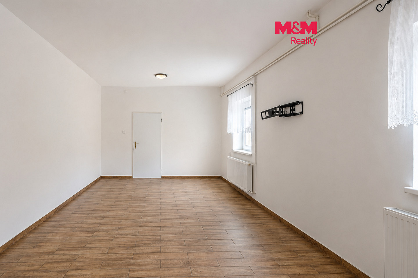 Prodej domu 215 m² s pozemkem 812 m²