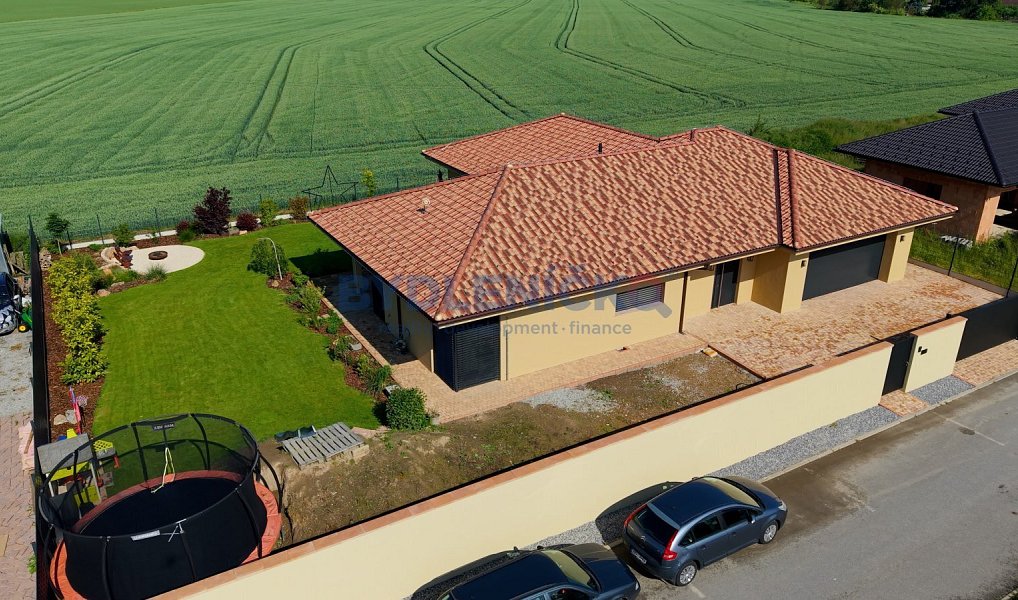 Prodej domu 219 m² s pozemkem 955 m², Dynín – náhled fotky 6