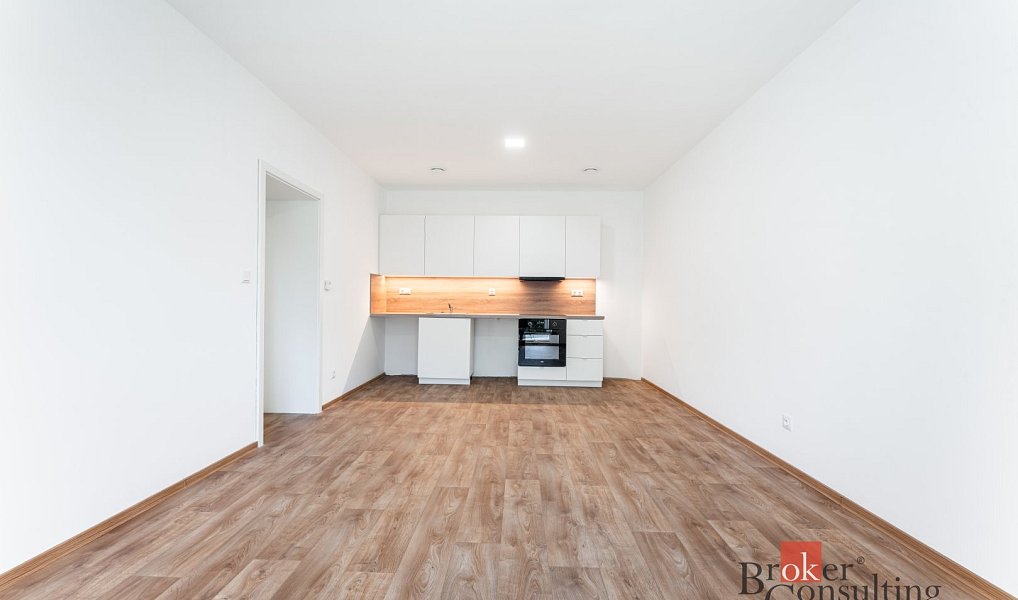 Prodej bytu 2+kk 44 m², Ostrava – náhled fotky 2