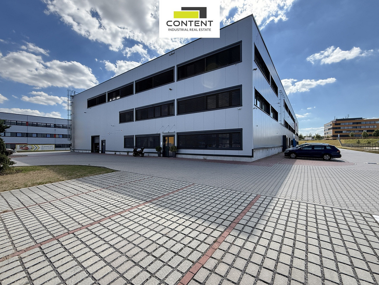 Pronájem skladovacích prostor 411 m²