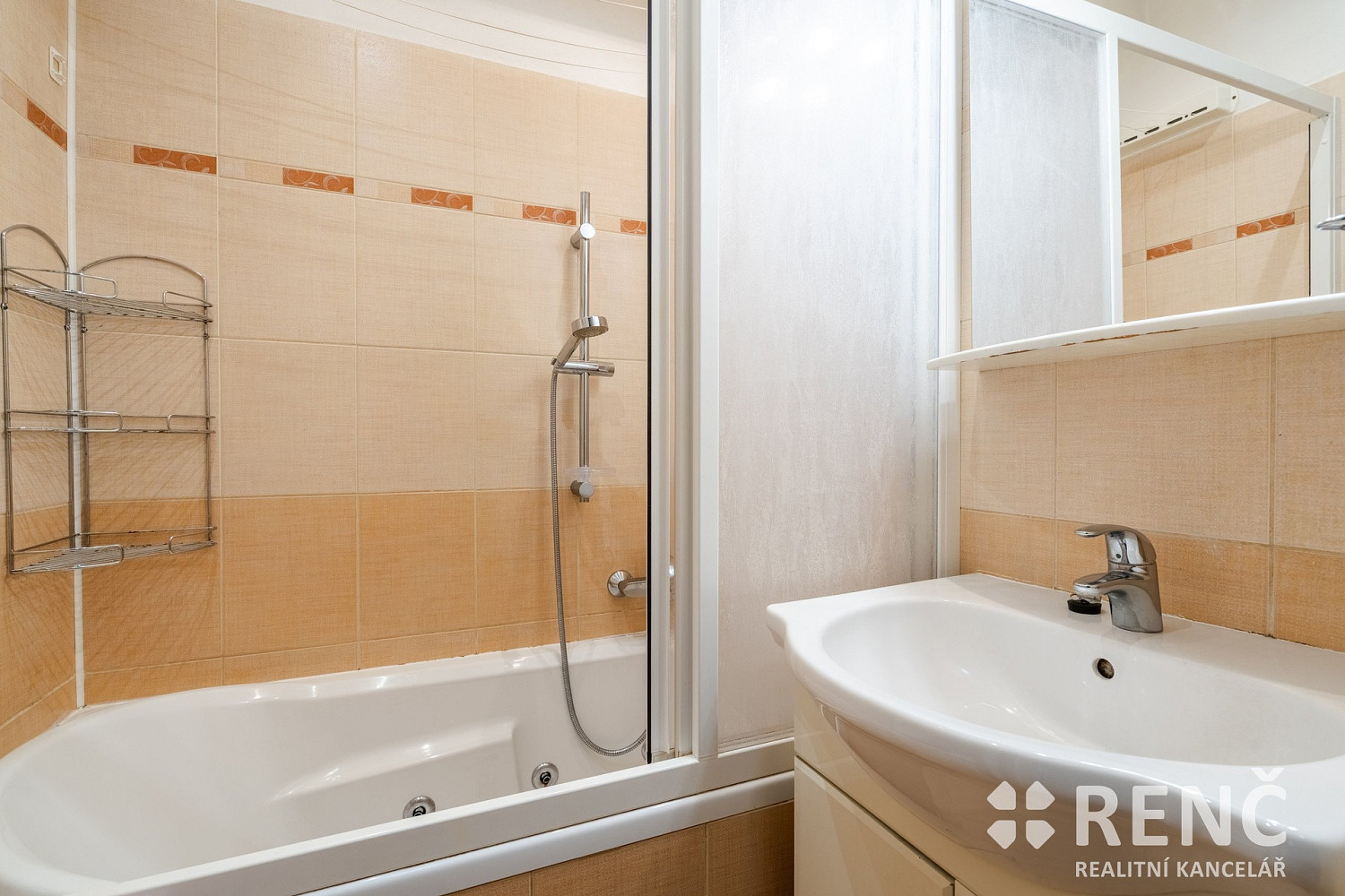 Prodej bytu 3+1 55 m² — photo 2