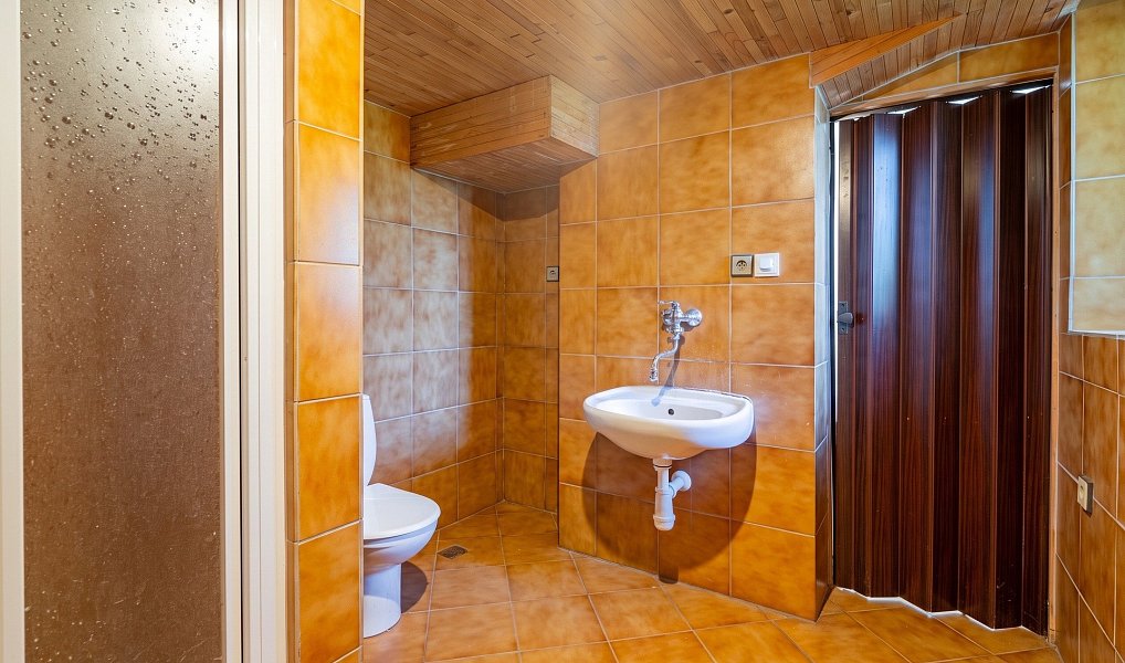 Prodej nájemního domu, činžáku 476 m², České Budějovice – náhled fotky 10
