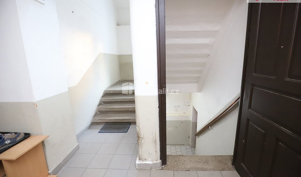 Pronájem bytu 1+1 33 m², Bečov nad Teplou – náhled fotky 10