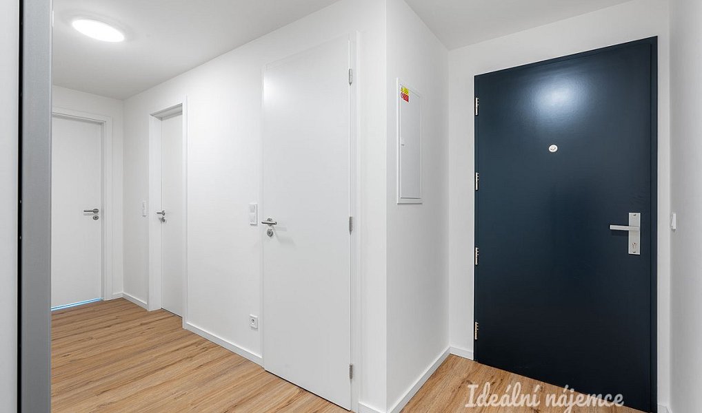 Pronájem bytu 3+kk 73 m², Kladno – náhled fotky 13