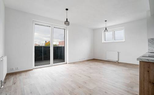 Pronájem bytu 1+kk 35 m², U Pondu, Heřmanova Huť - Vlkýš, okres Plzeň-sever