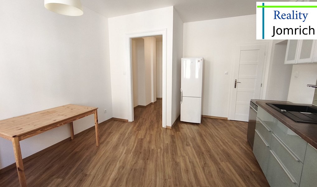 Pronájem bytu 2+1 85 m², Jablonec nad Nisou – náhled fotky 4