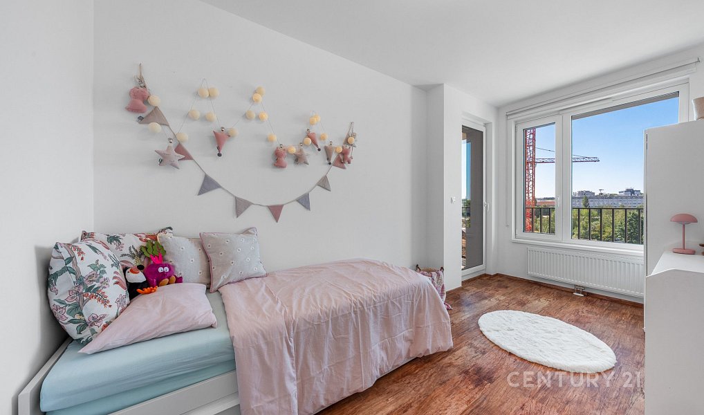 Prodej bytu 4+kk 106 m², Praha – náhled fotky 8