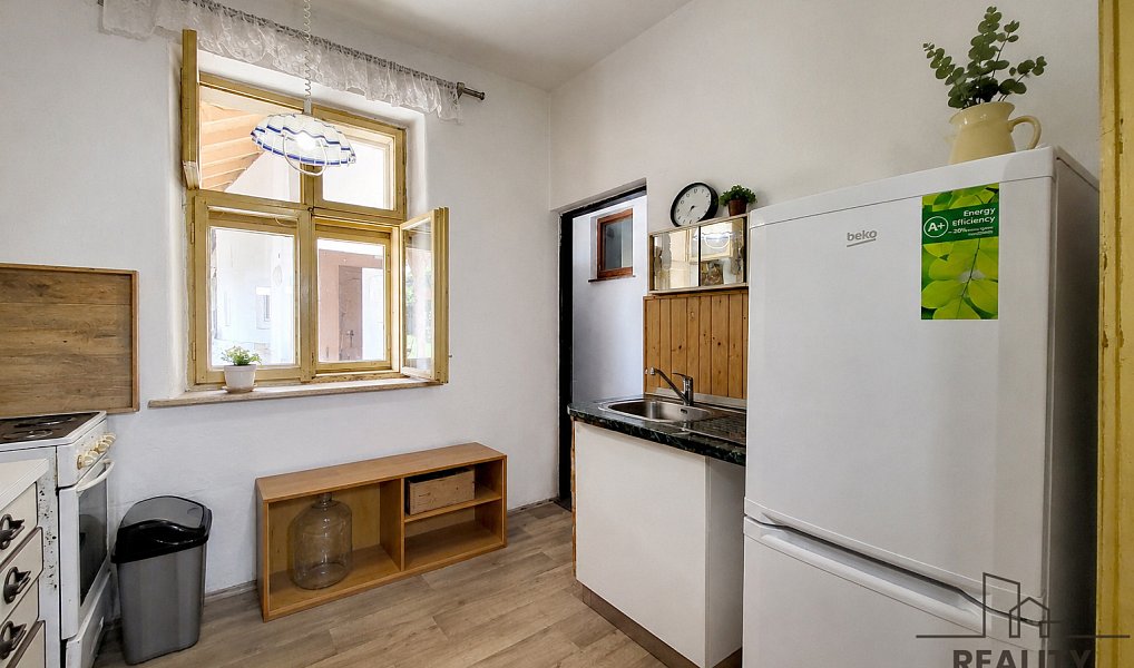 Prodej domu 80 m² s pozemkem 369 m², Vémyslice – náhled fotky 8