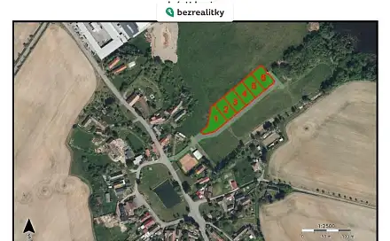 Prodej stavebního pozemku 930 m², Urbanice, okres Pardubice