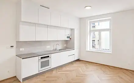 Pronájem bytu 1+kk 30 m²