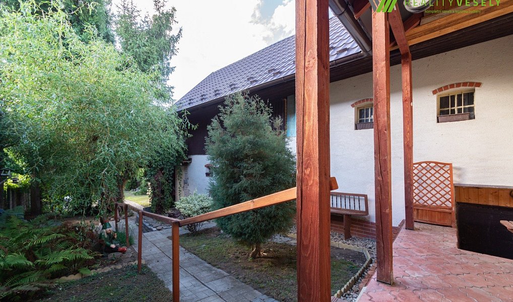 Prodej domu 45 m² s pozemkem 2 083 m², Vřesovice – náhled fotky 9