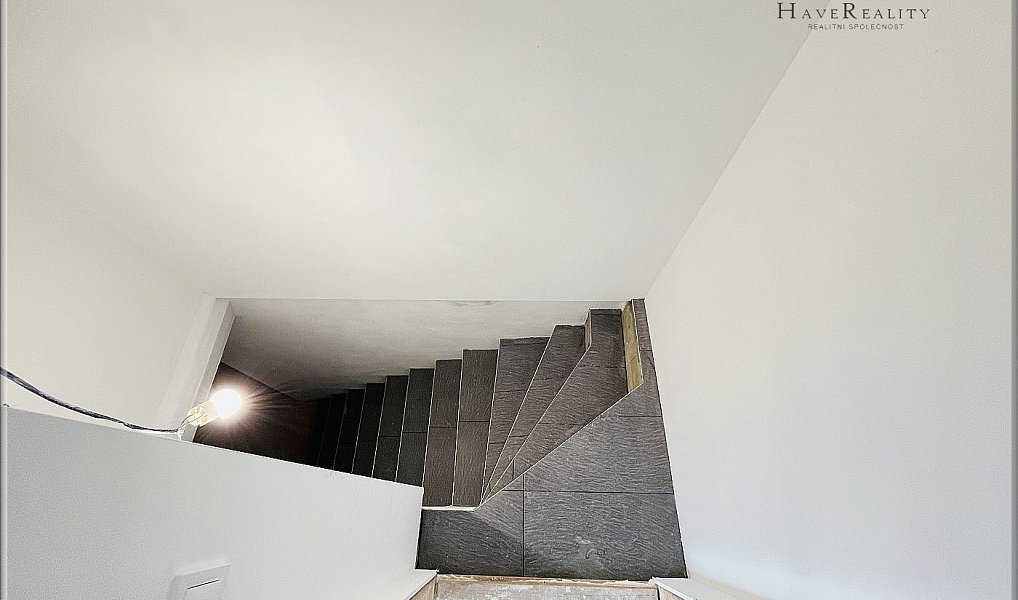 Prodej domu 185 m² s pozemkem 655 m², Průhonice – náhled fotky 27