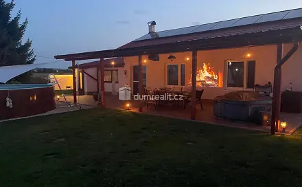 Prodej domu 85 m² s pozemkem 889 m², Břežany II, okres Kolín