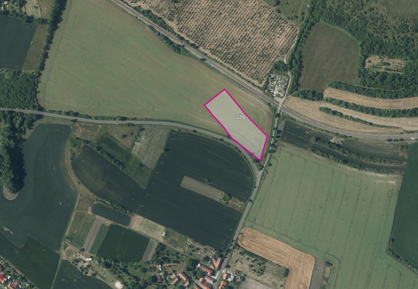 Prodej pole 8 110 m²