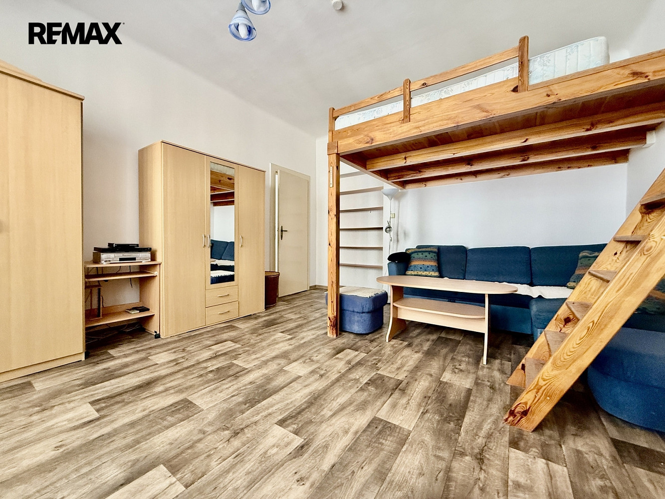 Pronájem bytu 1+1 50 m² – pohled 6