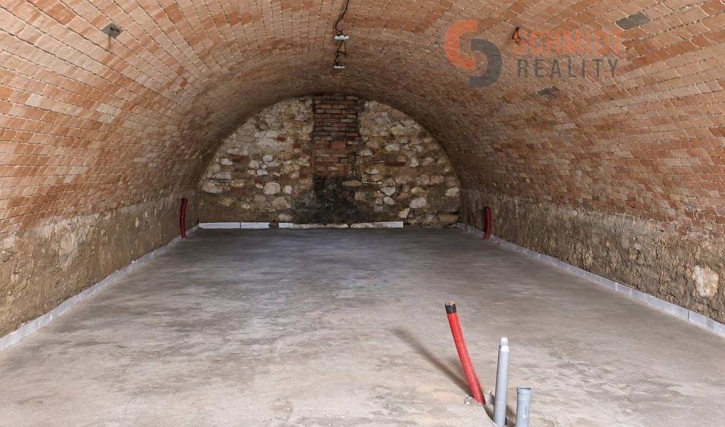 Prodej stavebního pozemku 750 m², Březí – náhled fotky 3