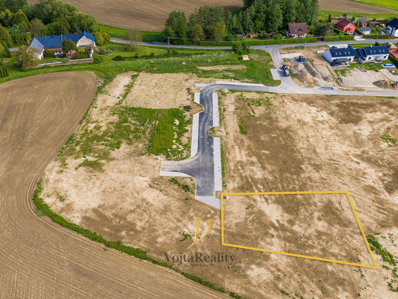 Prodej stavebního pozemku 1 288 m² – fotografie 2