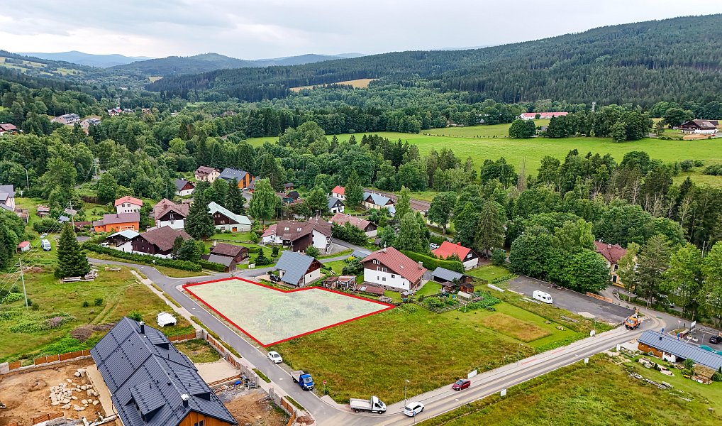 Prodej stavebního pozemku 1 438 m², Železná Ruda – náhled fotky 10