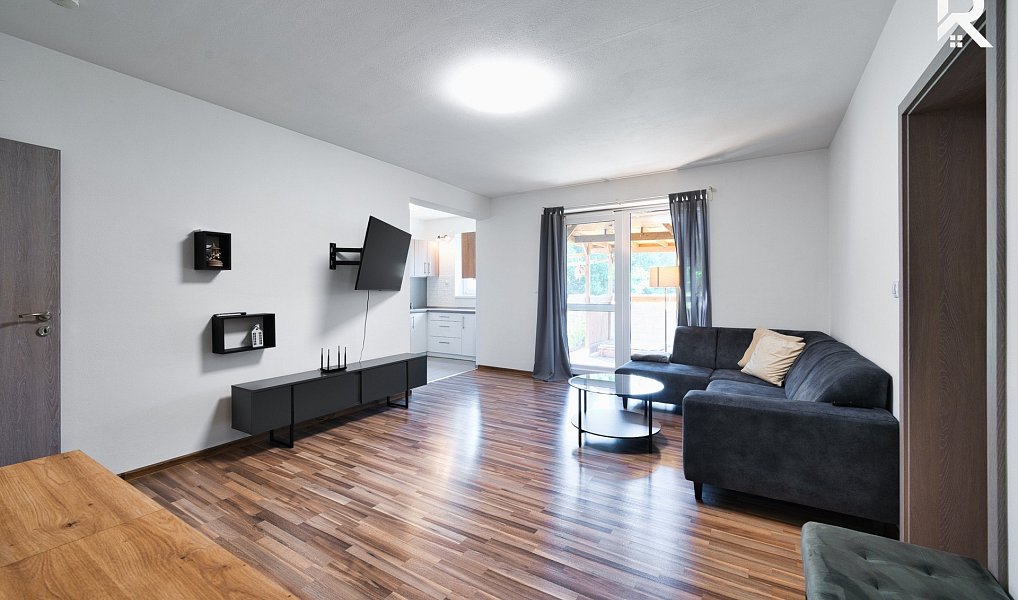 Prodej nájemního domu, činžáku 617 m², Drnholec – náhled fotky 22